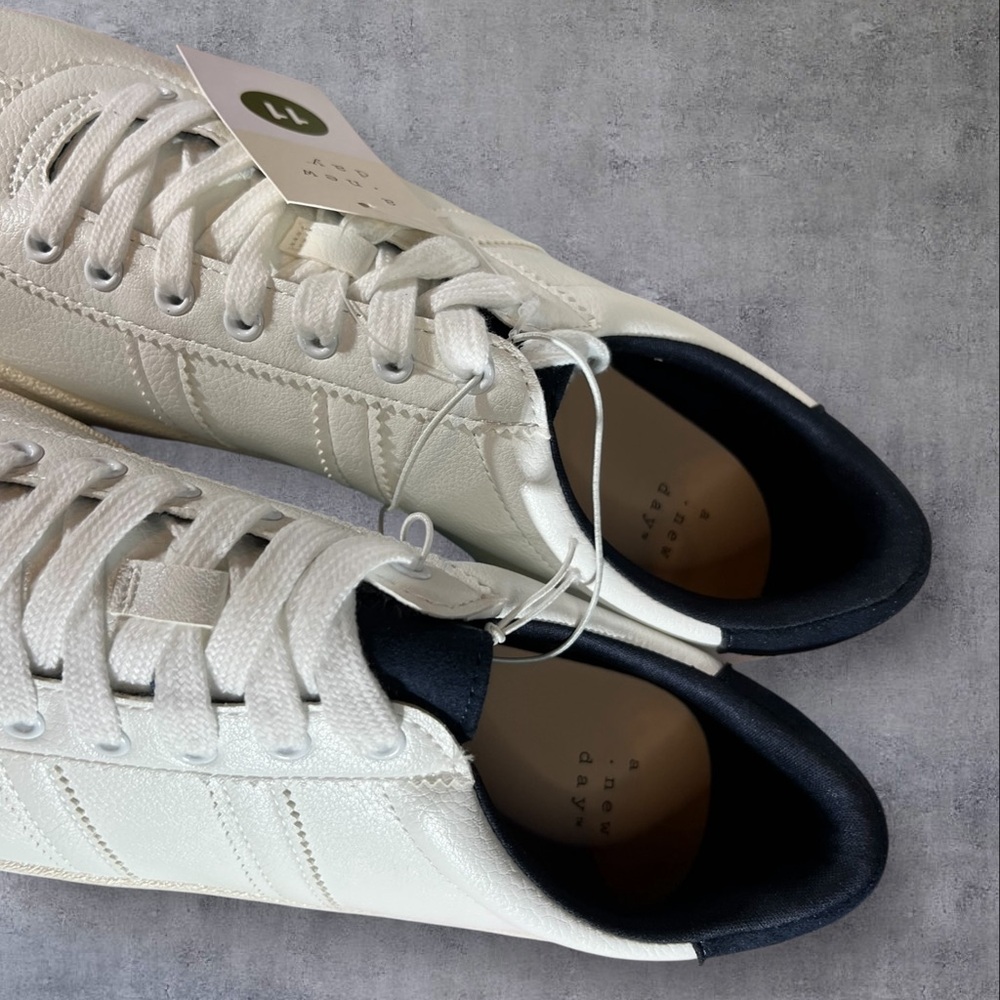 Blaire Sneakers Padded Ankle Collar Memory Form Shoe by a New Day 90s aesthetic - Picture 8 of 15